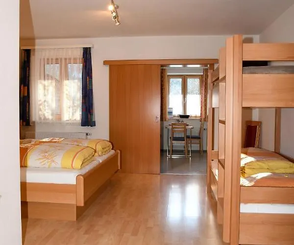 Privatpension Herta شقة *